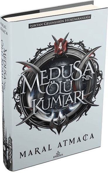Medusa'nın Ölü Kumları 4 (Ciltli)-zoom-