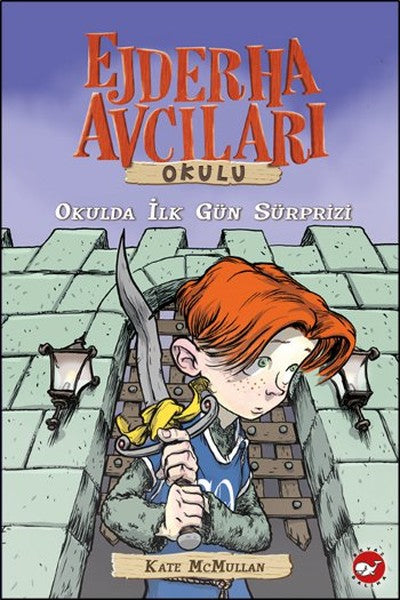 Ejderha Avcıları Okulu 1  Okulda İlk Gün Süprizi-zoom-