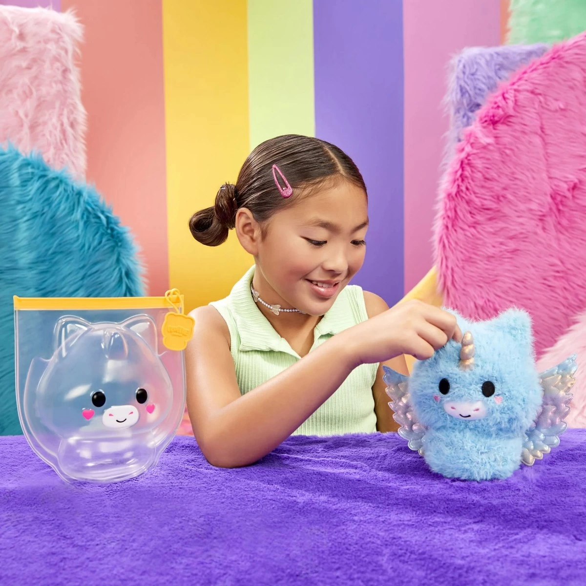 Fluffie Stuffiez Small Plush Pegasus-zoom-3